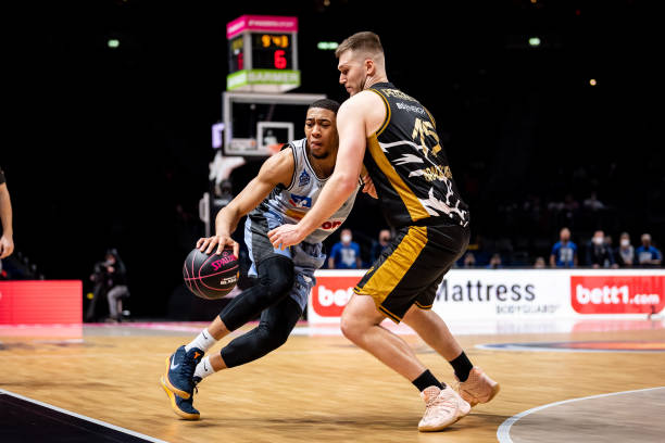 [NBA]詹姆斯26+6 骑士送2连败.