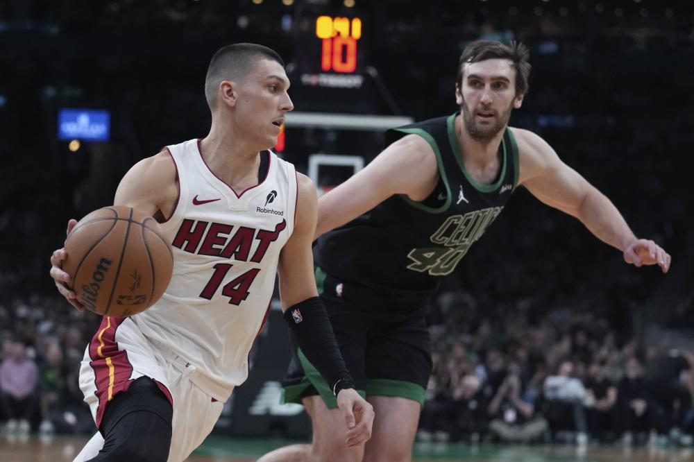 开拓者自己的兰特！格兰特末节狂砍19分 全场22中12贡献35分（格兰特化身开拓者版杜兰特：末节爆砍19分，22投12中砍下35分）